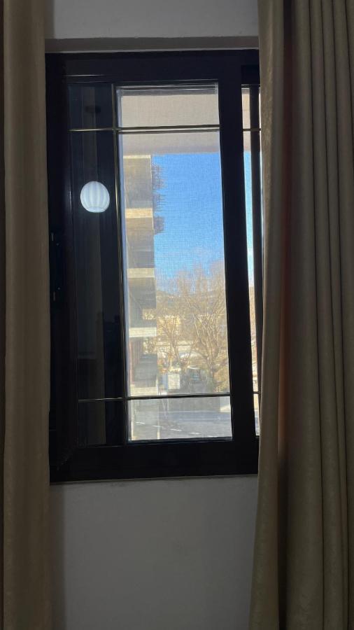 Vila Osmenaj Rent Room Or Apartment Вльора Екстер'єр фото