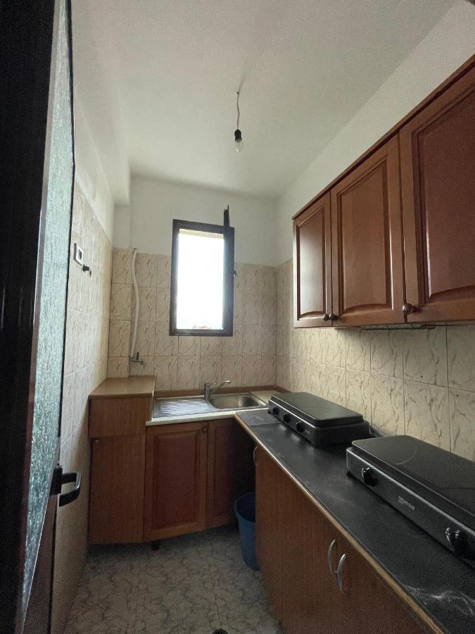 Vila Osmenaj Rent Room Or Apartment Вльора Екстер'єр фото
